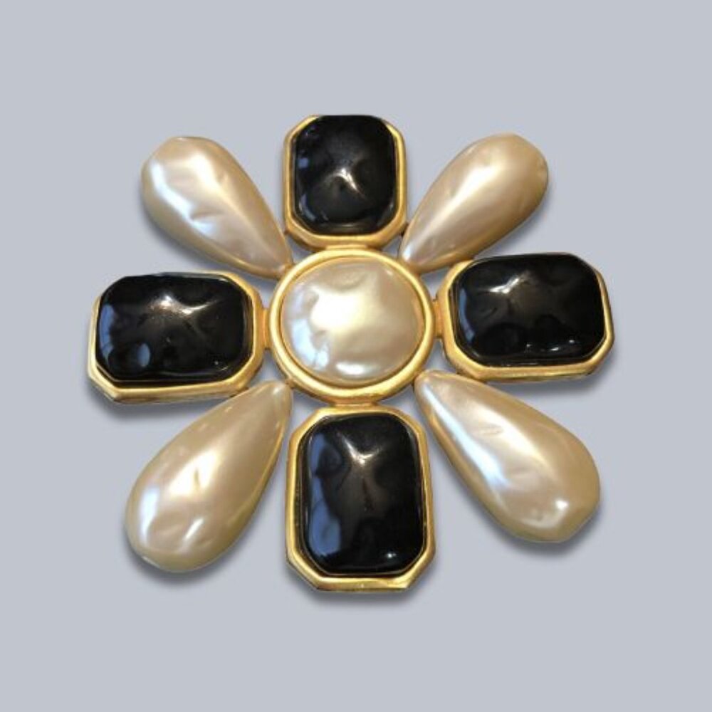 Ann Taylor Byzantine Brooch Cross Faux Baroque Pearls Cabochons Ivory/Black OS